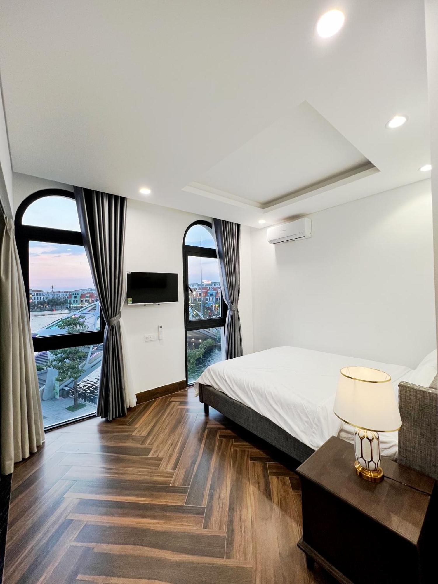 Legacy Hotel - Grand World 두옹 동 외부 사진